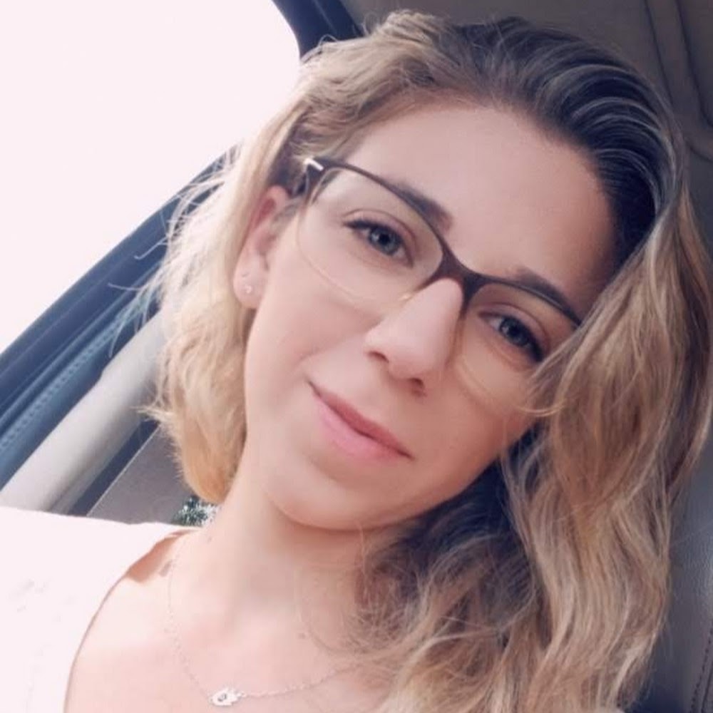 Meet your Posher, Yarden